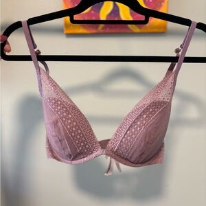 Victoria's Secret Lavender Lace Bra